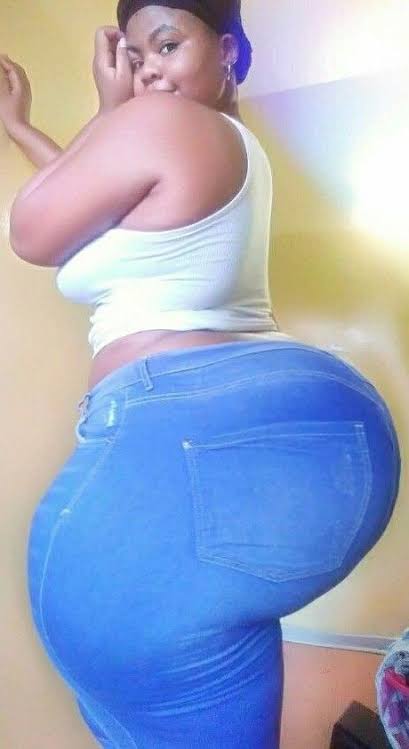 Hot lesbians uko Mombasani waiting for a threesome