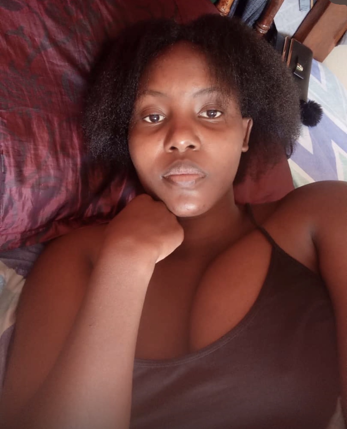 Felly giving bJ to Ugandan dick